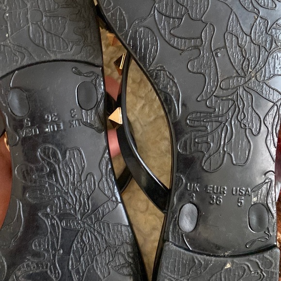 FASHIONNOVA SANDALS - Picture 6 of 6